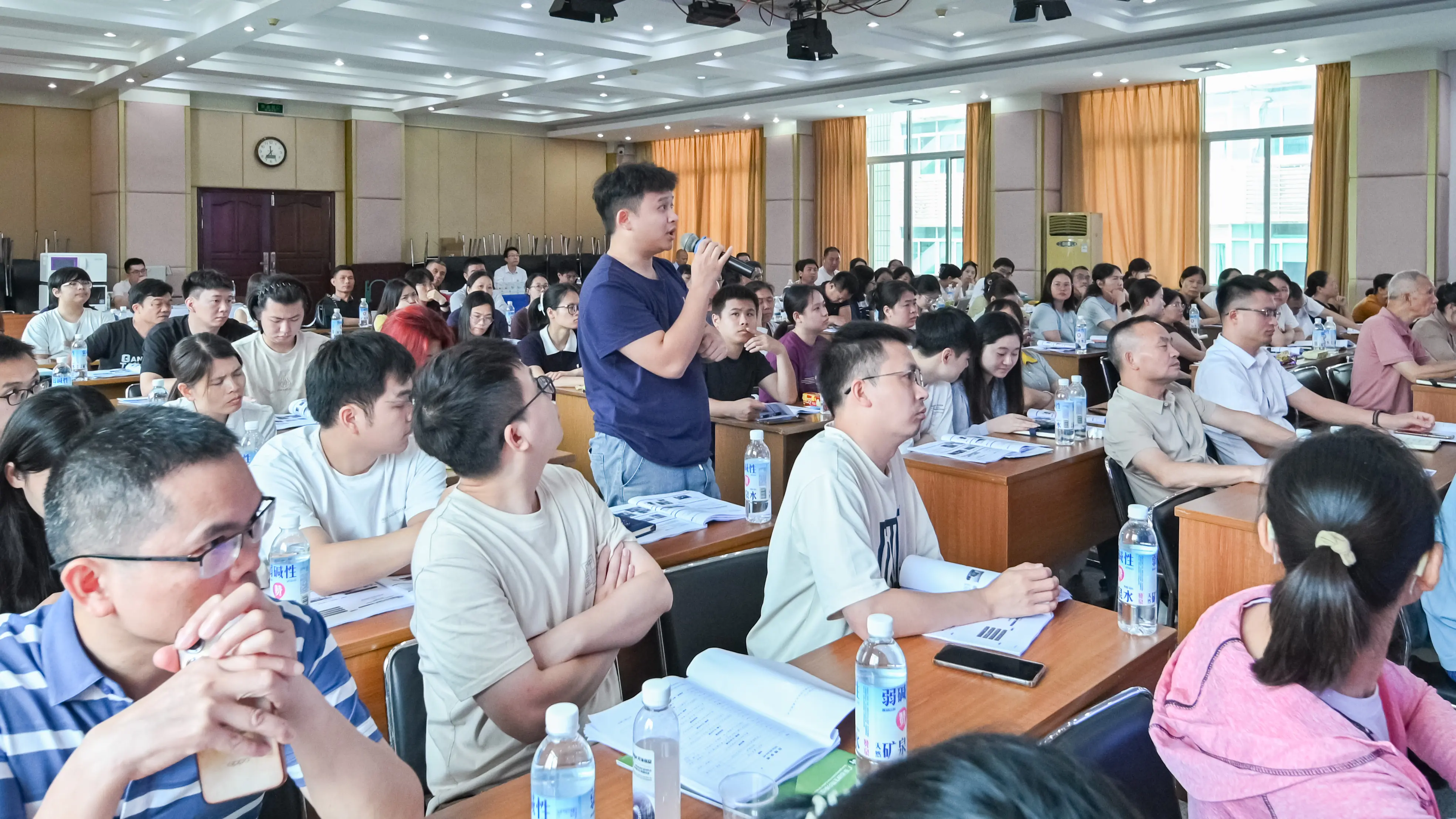 学院提问 学院提问